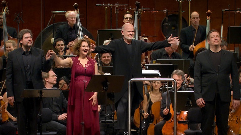 Von links: Maximilian Schmitt, Johanni van Oostrum, François-Xavier Roth, Mika Kares