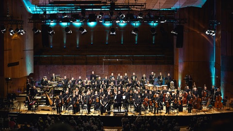 SWR Symphonieorchester unter der Leitung von François-Xavier Roth
