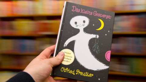 Das Kinderbuch "Das kleine Gespenst" von Otfried Preußler
