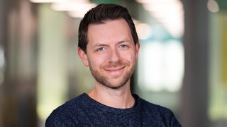 Moderator Corvin Tondera-Klein aus dem SWR1 Team moderiert regelmäßig die SWR1 Disco und ist oft mit dem mobilen SWR1 Studio unterwegs.