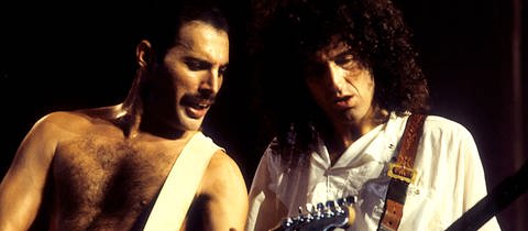 Queen mit Sänger Freddy Mercury und Brian May