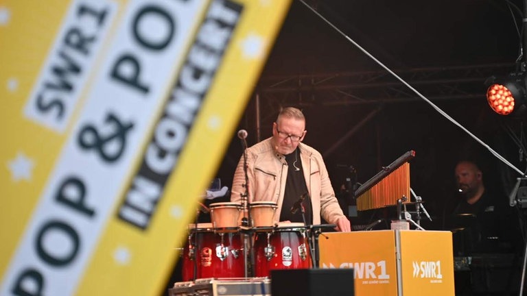 Moderator Matthias Holtmann