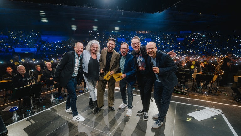 SWR1 Hitparade Finale 2025 Stuttgart - Patrick Neelmeier, Annett Lorisz, Matthias Sziedat, Ingo Lege, Jochen Stöckle und Max Oehl