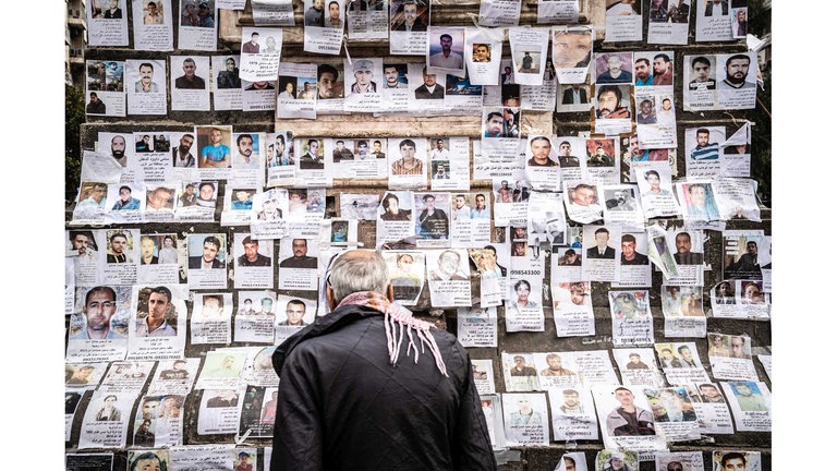 Vermissten-Suche in Syrien. Fotograf Lutz Jaekel besuchte Syrien nach dem Sturz des Assad Regimes und erzählt in der SWR1 Leute von seiner Reise