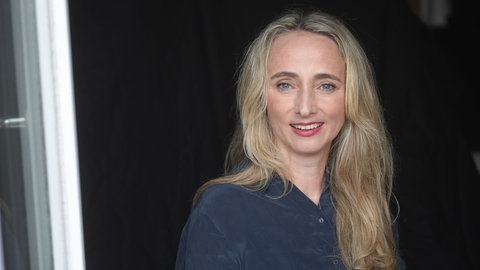 Gesunde Ernährung. Klingt so einfach und trotzdem ist der übliche Speiseplan der Deutschen alles andere als gesund. Wie schaffen wir es, uns umzustellen? Antworten darauf gibt die Gesundheitswissenschaftlerin Dr. Fionna Zöllner in SWR1 Leute