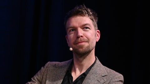 Prof. Hartmut von Sass, evang. Theologe, bei einem internationalen Festival für Philosophie.