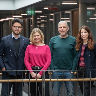 Nabil Atassi, Katja Heijnen, Jens Wolters und Nicole Köster, dieses Team moderiert abwechselnd die Sendung SWR1 Leute