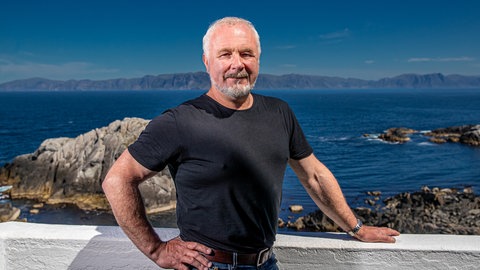 Der Psychologe Thomas Bickhardt an der Westküste Norwegens.