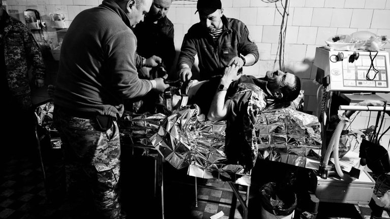 Eindrücklich und bewegend: Fotograf Till Mayer dokumentiert das Kriegsleid in der Ukraine.