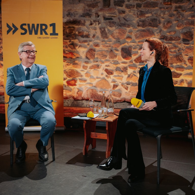 Willi Stächele und Nicole Köster im Gespräch bei SWR1 Leute live in Oberkirch