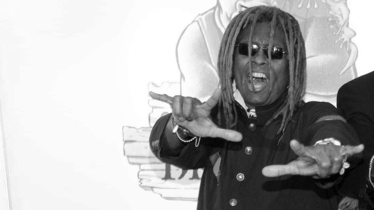 10. März: Mit seinem Bass-Spiel prägte T. M. Stevens unter anderem Songs wie "Unchain My Heart" von Joe Cocker oder die Produktionen von James Brown ("Living In Amercia"), Cyndi Lauper, Tina Turner oder Billy Joel. 2017 wurde bekannt, dass er an Demenz erkrankt ist, jetzt ist er im Alter von 73 Jahren gestorben.