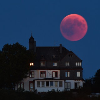 Blutmond über Trier (2018) | Mondfinsternis und Blutmond über Rheinland-Pfalz