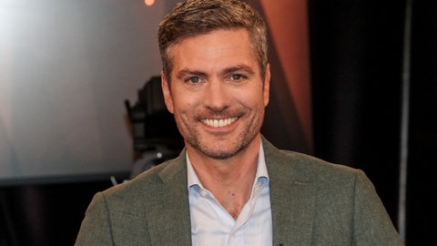 Der deutsch-italienische Journalist und Tagesthemen-Moderator Ingo Zamperoni. Seine Doku "Merkels Erbe – 10 Jahre "Wir schaffen das!" gibt es in der ARD Mediathek.