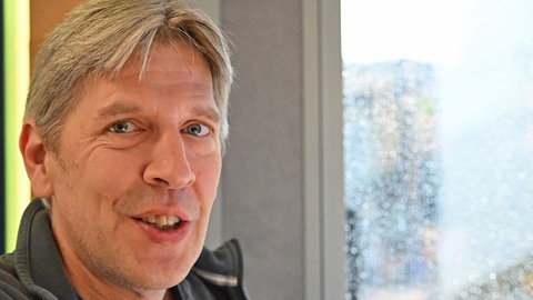SWR1 Musikredakteur Benjamin Brendebach kennt die Nummer 1 für dieses Jahr schon, verrät aber nichts.
