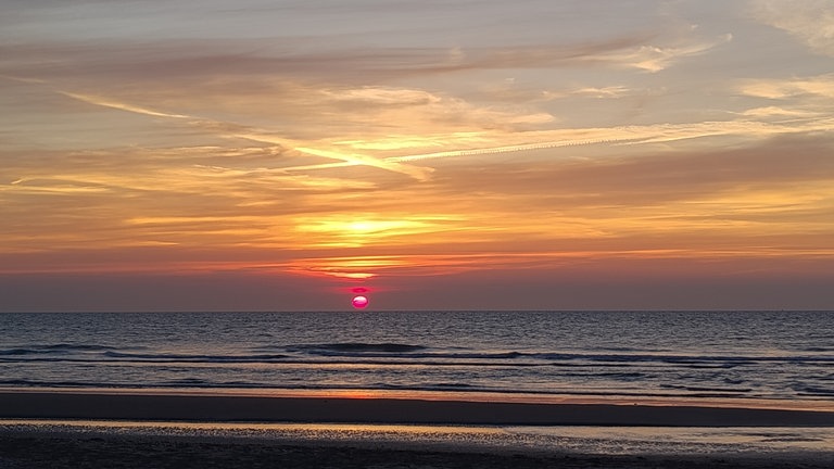 Sonnenuntergang an der Nordsee | Eure schönsten Urlaubsfotos 2026