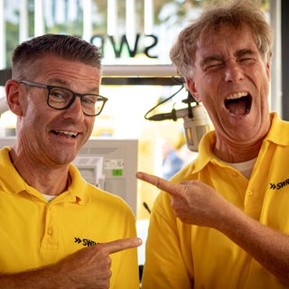 Seid beim SWR1 Hitparadenstart in Frankenthal dabei | Frank Jenschar und Hanns Lohmann im Gläsernen Studio 