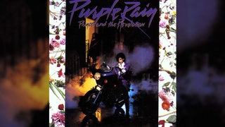 Am 21. April 2016 wurde die Musikwelt von der Nachricht erschüttert, dass der Künstler Prince verstorben ist. Auf dem SWR Podcastfestival 2026 haben wir dem Ausnahmetalent und seinem legendären Album "Purple Rain" eine Folge gewidmet.