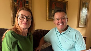 Royal-Expertin Annelie Malun und Paul Burrell, der ehemalige Butler der Queen.
