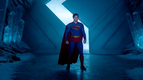 Superman - Film von Regisseru James Gunn: Der Film folgt dem titelgebenden Superhelden (Davi Corenswet als Clark Kent), der sein Erbe mit seiner menschlichen Erziehung in Einklang bringt