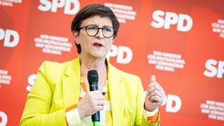 Saskia Esken, SPD-Bundesvorsitzende, spricht bei einer Dialogkonferenz zum Start des SPD-Mitgliedervotums. (Archivbild)