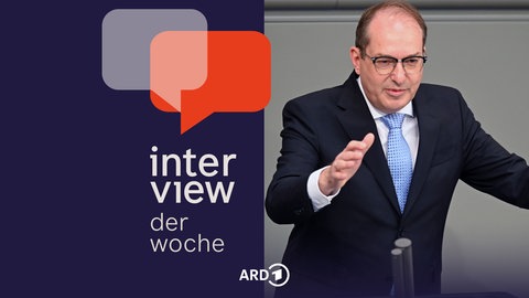 Alexander Dobrindt (CSU), Bundesinnenminister, spricht im Bundestag bei der Fortsetzung der Haushaltsberatungen