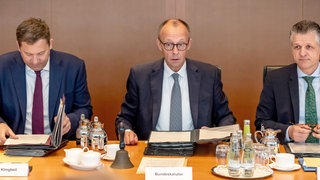 Bundeskanzler Friedrich Merz und Kanzleramtschef Thorsten Frei.
