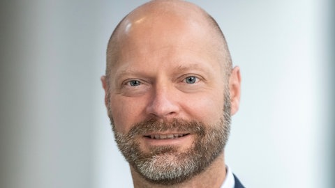 Portraitfoto von Michael Gerster, Autoexperte und Journalist bei der Fachzeitschrift Autombilwoche.