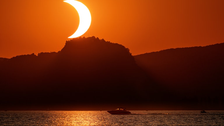 Die Sonnenfinsternis über dem Bodensee