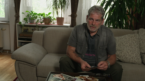 Ralf Schütt beklagt die mangelnde Versorgung und den frühzeitigen Tod seiner Mutter in einem Heim in Nordbaden.