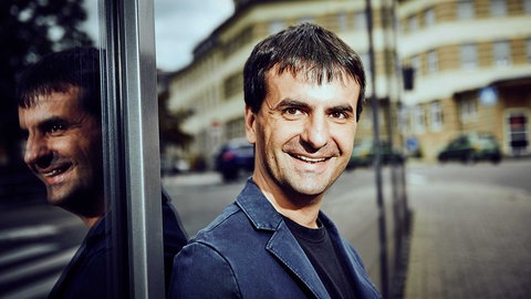 Jörg Röber ist Professor für Verwaltungsmanagement an der Hochschule für öffentliche Verwaltung in Kehl.