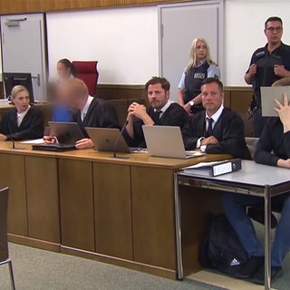 Angeklagter im Gerichtssaal