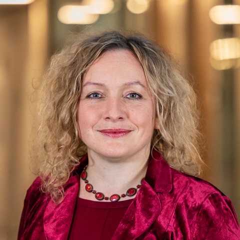 SWR-Redakteurin Samantha Ngako