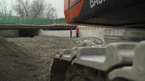 Baustelle der Brücke der B10 in Kalrsruhe. Sie muss komplett neu gebaut werden. Die Brücke aus den 1960er Jahren ist aus dem gleichen Spannstahl wie die Carolabrücke in Dresden.