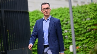 Cem Özdemir soll beim Parteitag in Heidenheim (Ostalbkreis) zum Spitzenkandidaten der Grünen für die Landtagswahl 2026 in Baden-Württemberg gekürt werden.