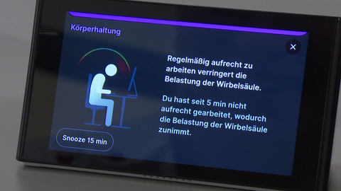 "Isa" erinnert den Nutzer daran, eine gesunde Körperhaltung anzunehmen.
