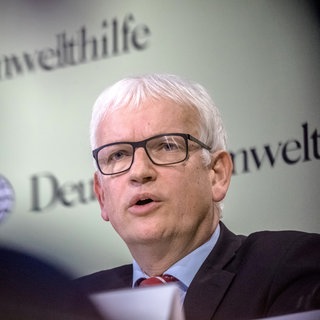 Jürgen Resch ist Bundesgeschäftsführer der Deutschen Umwelthilfe und droht mit einer Klage gegen die grün-schwarze BW-Landesregierung wegen verfehlter Klimaziele. (Archivbild)