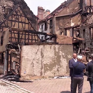 ausgebrannte Häuser