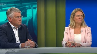 Winfried Mack, wirtschaftspolitischer Sprecher der CDU-Landtagsfraktion (links) und Verena Bentele, Präsidentin des Sozialverbands VdK, diskutierten in der SWR-Sendung "Zur Sache! BW".
