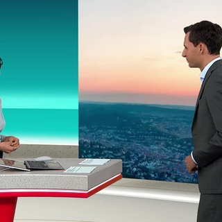 Nachrichtensprecher Florian Buchmaier im Gespräch mit Studiogast Magdalena Haupt