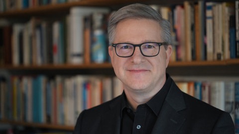Frank Brettschneider hat den Lehrstuhl für Kommunikationswissenschaften an der Universität Hohenheim inne.