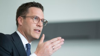 Eine Aussage von Bundeskanzler Merz zu den Auswirkungen von Migration auf das "Stadtbild" hat für Kritik gesorgt. Jetzt äußert sich BW-CDU-Chef Manuel Hagel.