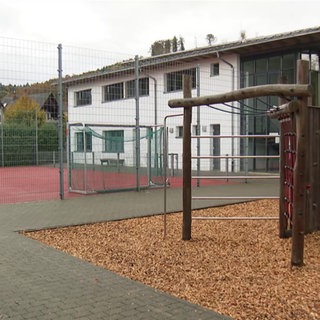 Schulhof