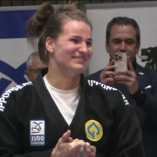 Judoka Anna-Maria Wagner freut sich