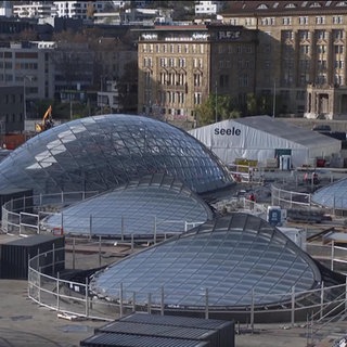 Am Montag haben sich die Projektpartner von S21 getroffen. Das Ergebnis: Im Sommer 2026 soll klar sein, wann zum ersten Mal Züge durch den Tiefbahnhof Stuttgart fahren.
