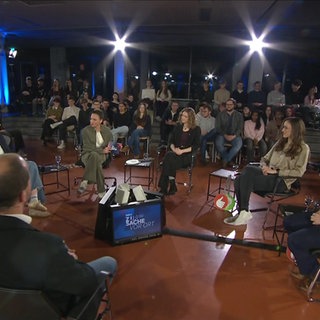 Fernsehsendung "Zur Sache! Baden-Württemberg" aus Karlsruhe: Jugendliche stellen ihre Fragen zur Landtagswahl am 8. März 2026.