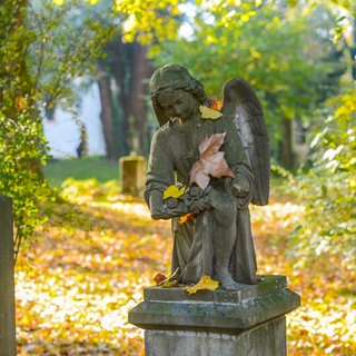 Grabmal auf dem Alten Friedhof in Freiburg