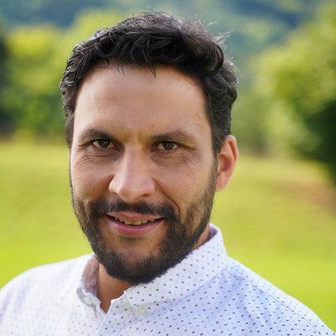 Christoph Zimmer ist gelernter Landwirt, Geschäftsführer von Bioland in Baden-Württemberg und der Arbeitsgemeinschaft Ökologischer Landbau.