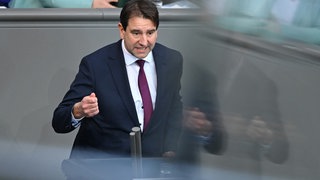 Andreas Jung, Experte für Klima- und Umwelt in der CDU, spricht bei einer Debatte im Bundestag.