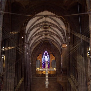 Fäden im Freiburger Münster