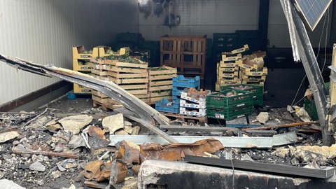 Schäden nach dem Großbrand auf dem Großmarkt in Stuttgart
